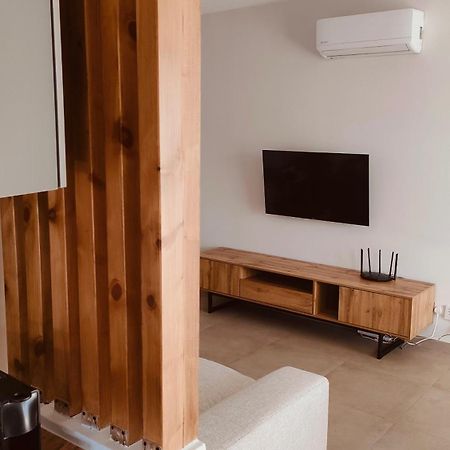 Two Bedroom Apartment With Pool Пафос Экстерьер фото